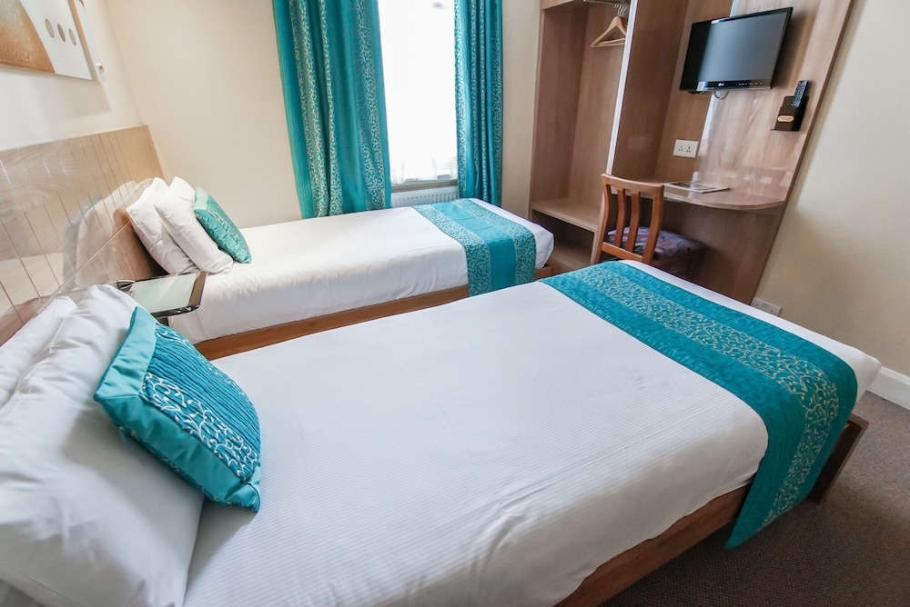 Abbey Court Hotel 20/45