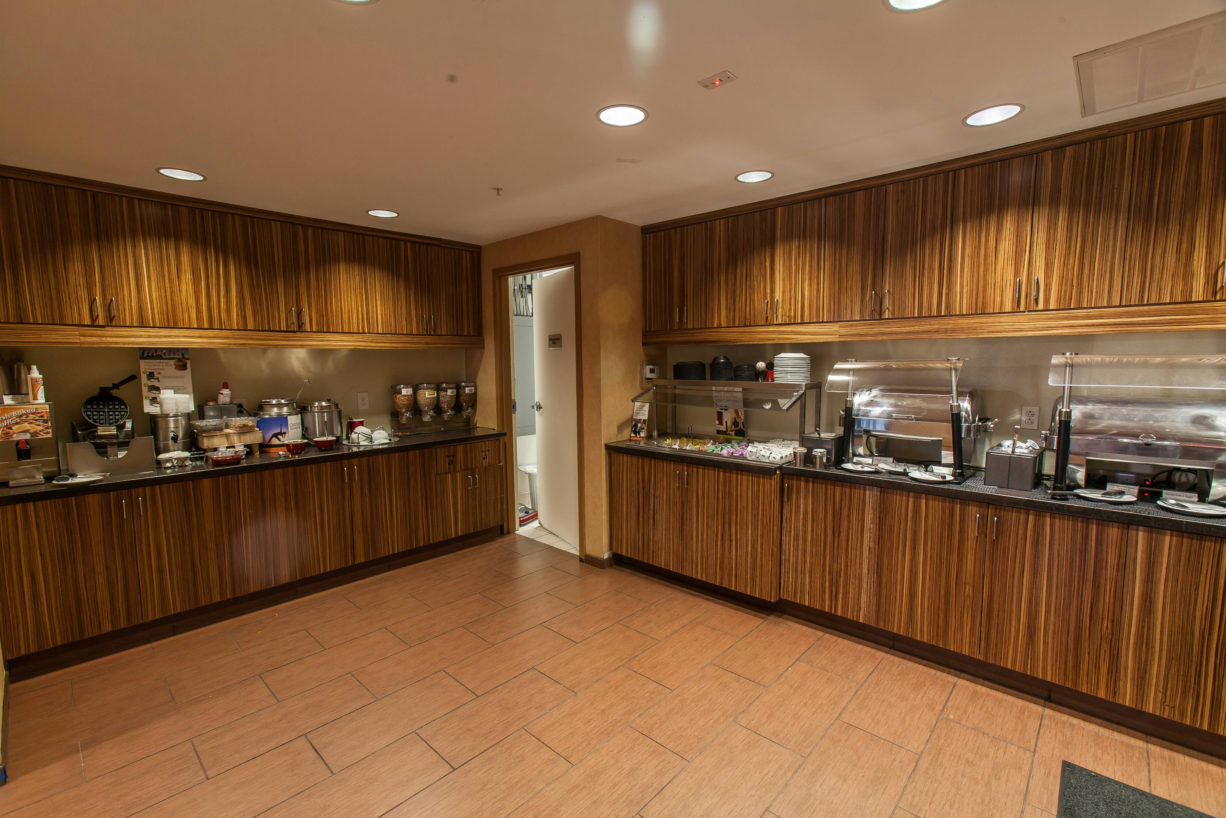 Residence Inn Florence 3/13