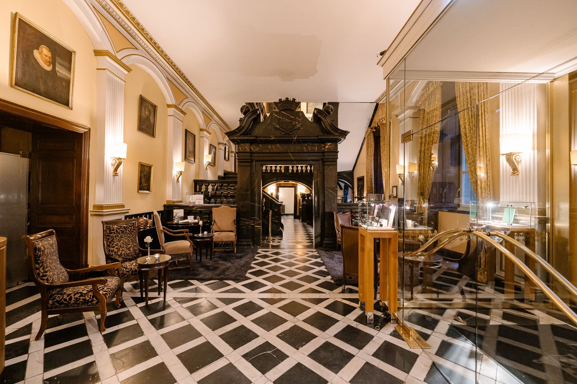 Schlosshotel Hugenpoet 13/27