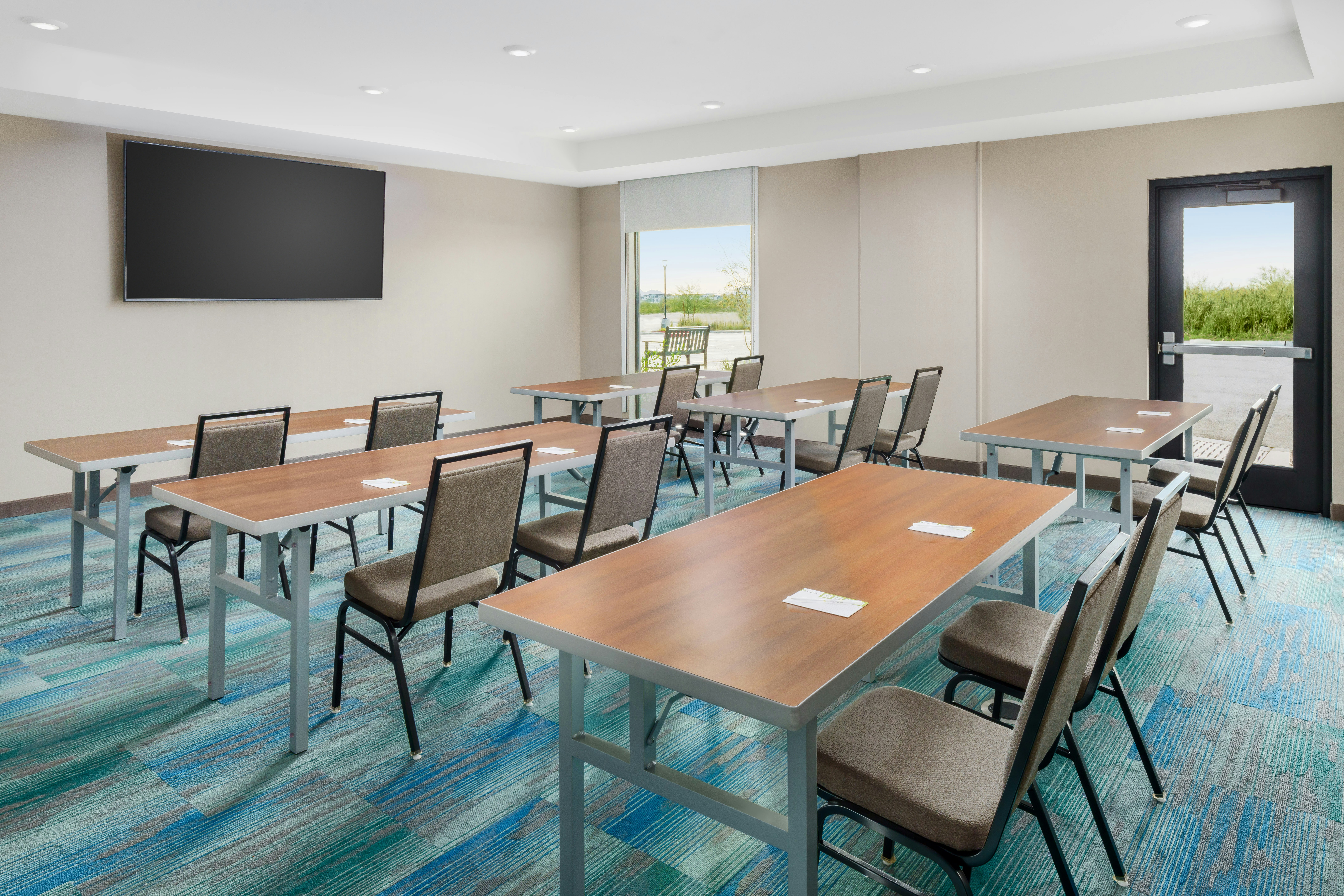 Home2 Suites by Hilton Scottsdale North 18/19