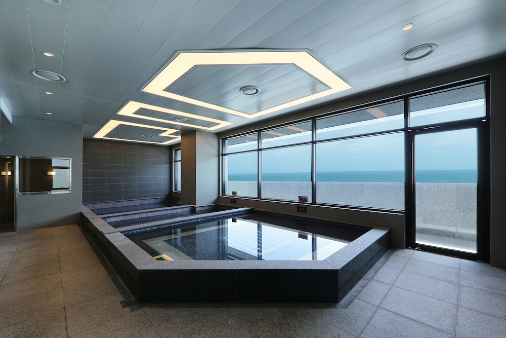 Mercure Ambassador Ulsan 18/50