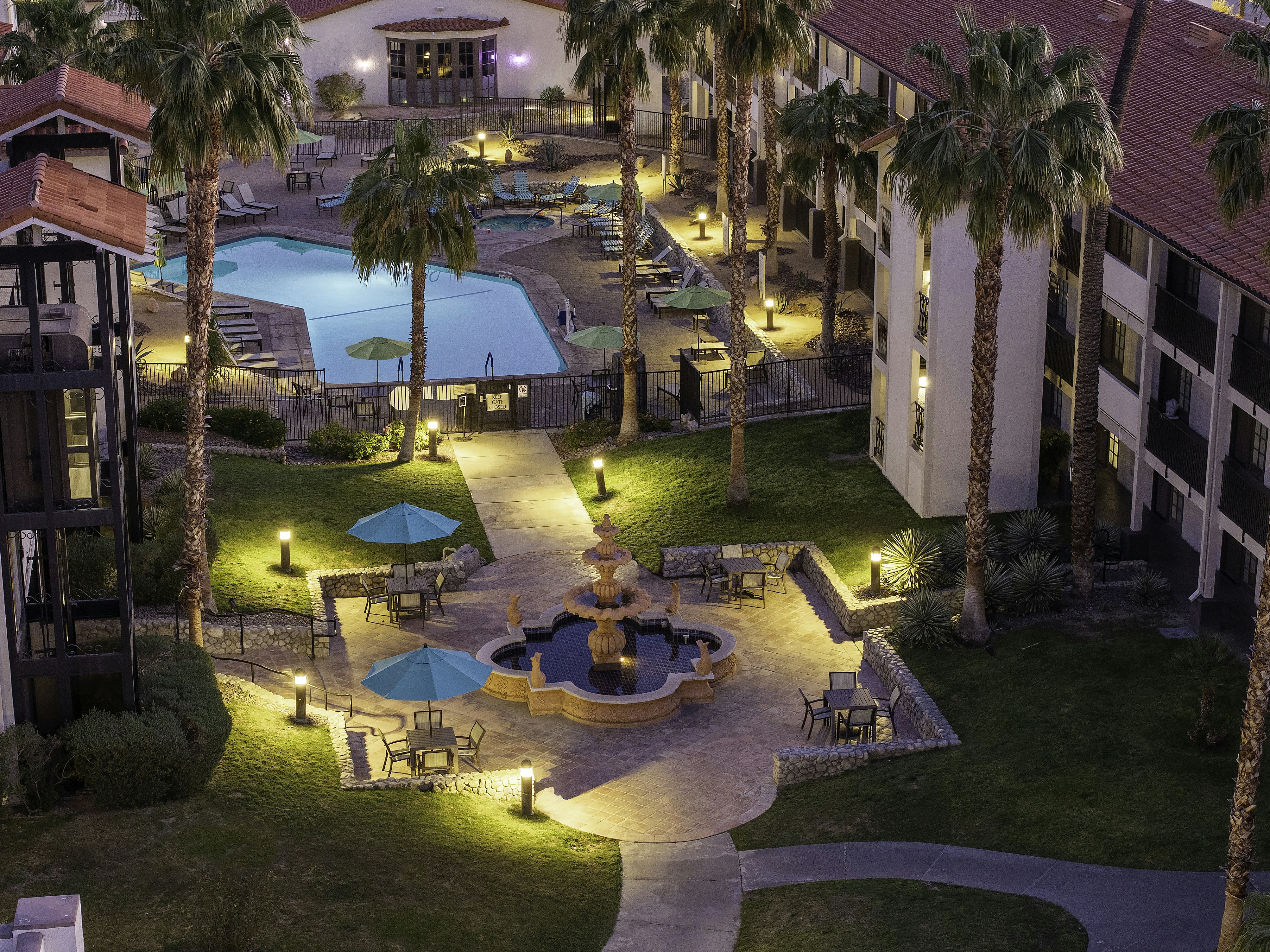 Embassy Suites Hotel Palm Desert 34/34