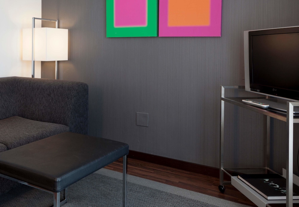 AC Hotel Algeciras by Marriott 34/48