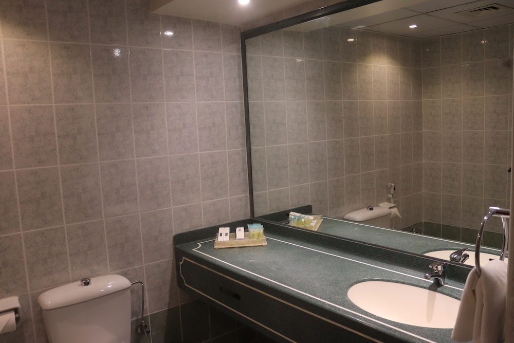 GSS Avenue Hotel 23/39