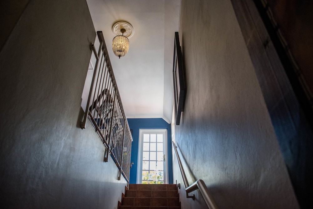 5Th Avenue Gooseberry Guest House 22/50