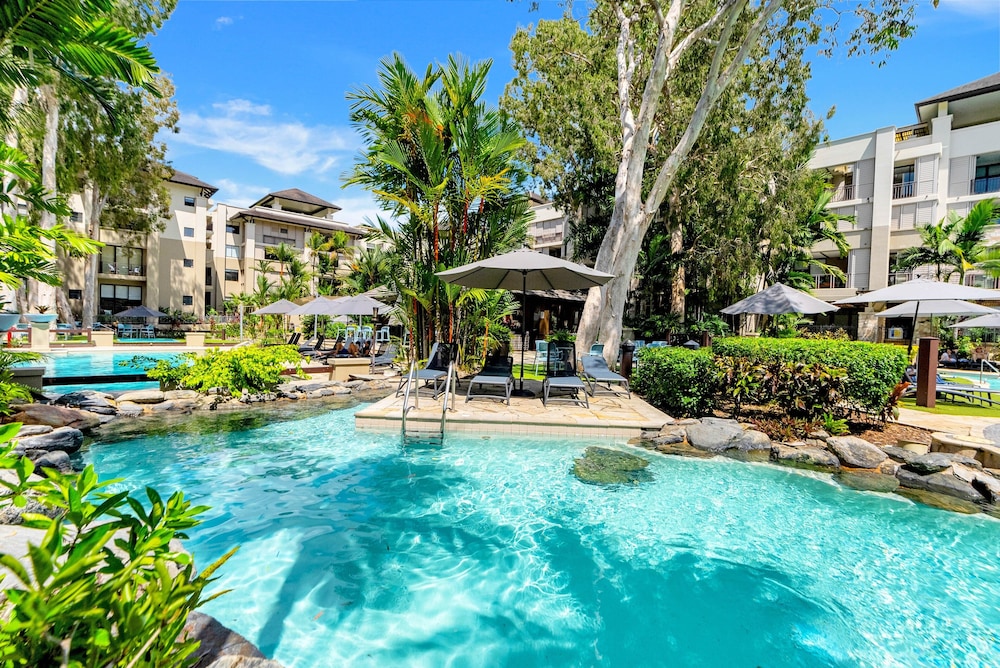 ELYSIUM - SEA TEMPLE RESORT and SPA 32/37