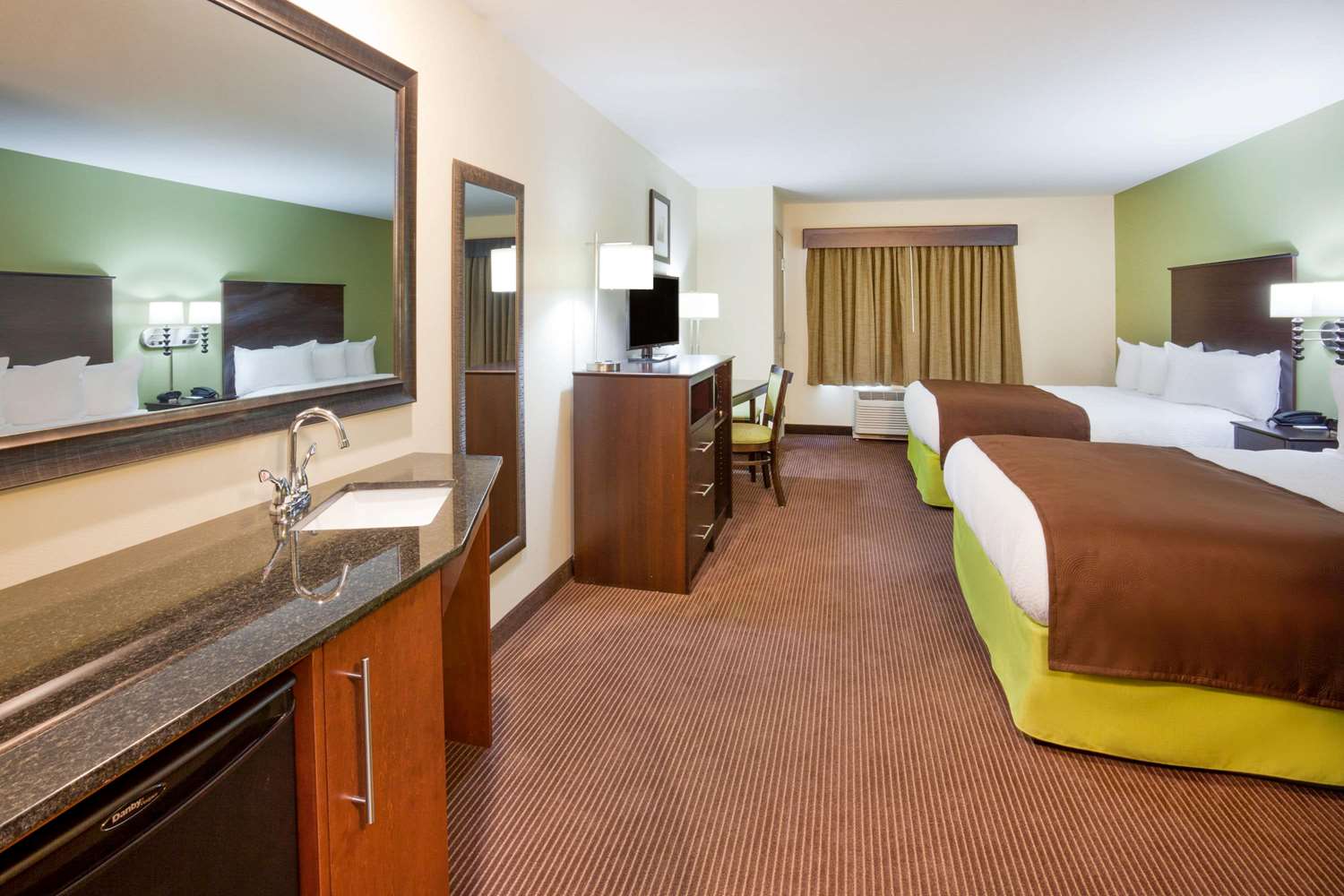 Americinn By Wyndham Hartford Sd 5/18