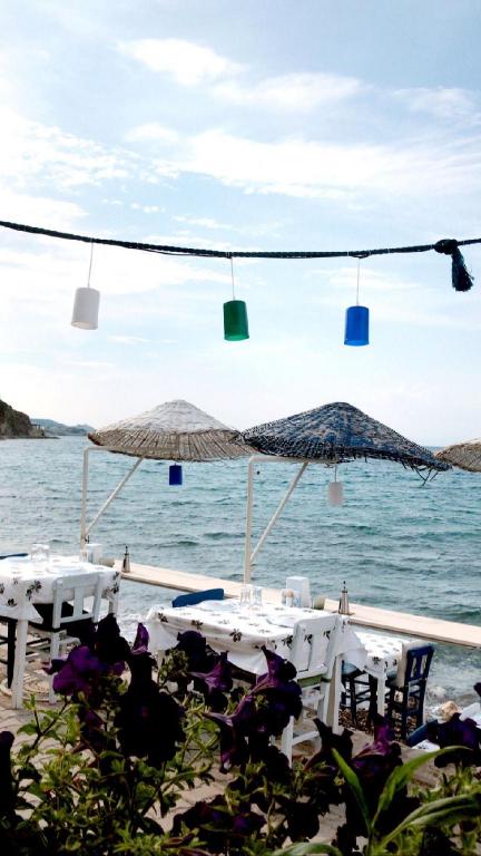 Giritli Rum Meyhanesi Butik Otel 32/48