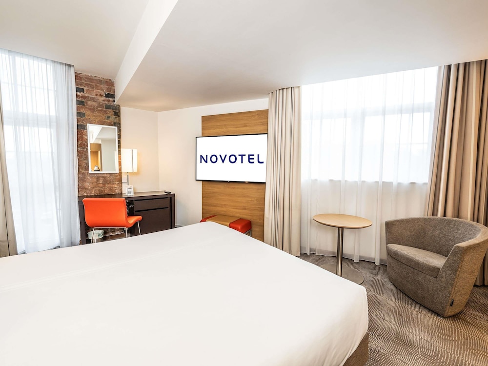 NOVOTEL CARDIFF CENTRE 22/75