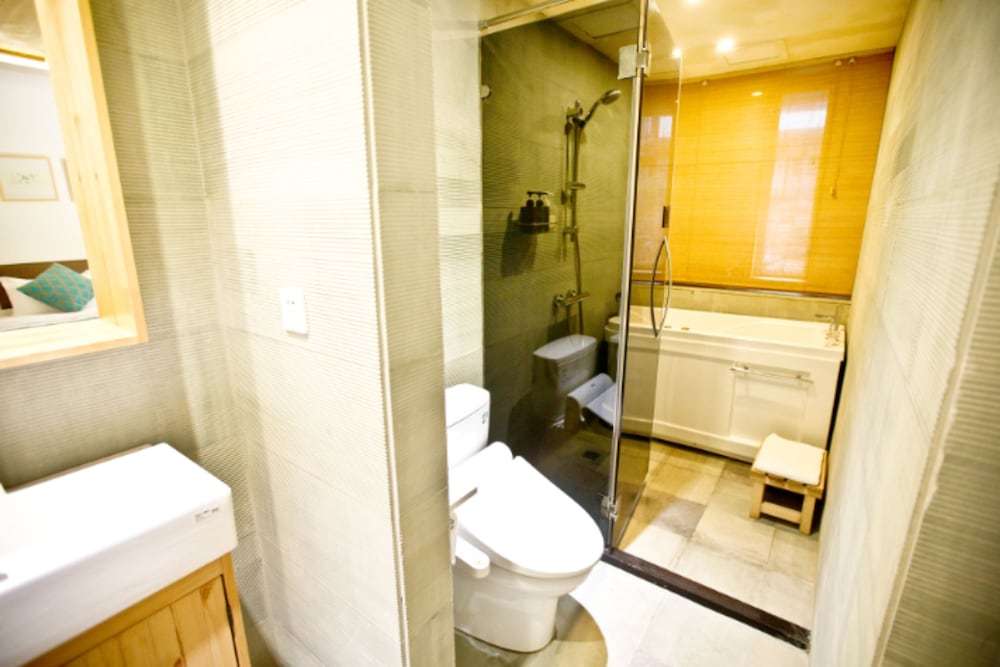 Westlake Longshang Boutique Hotel 34/40