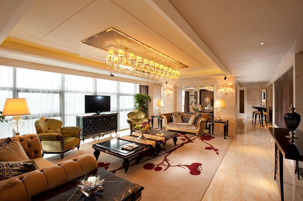 Hilton Guangzhou Baiyun Hotel 36/56