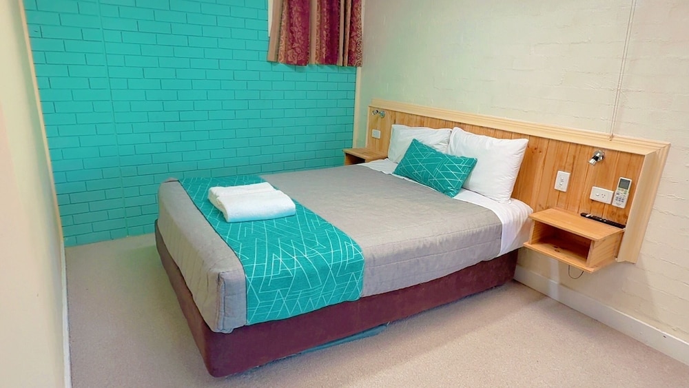 Winchester Motel 19/49