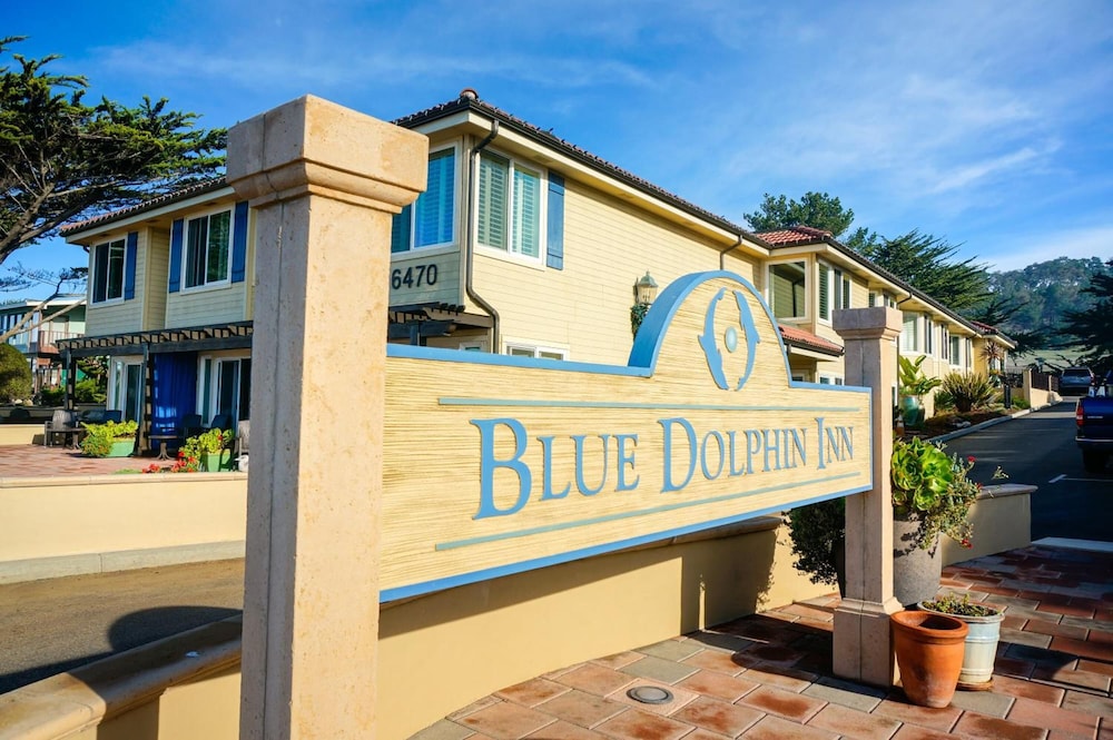 Blue Dolphin Inn 1/32