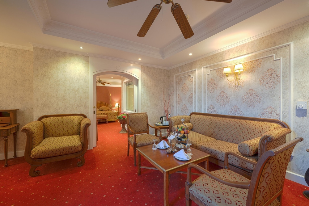 Belconti Resort Hotel 56/87