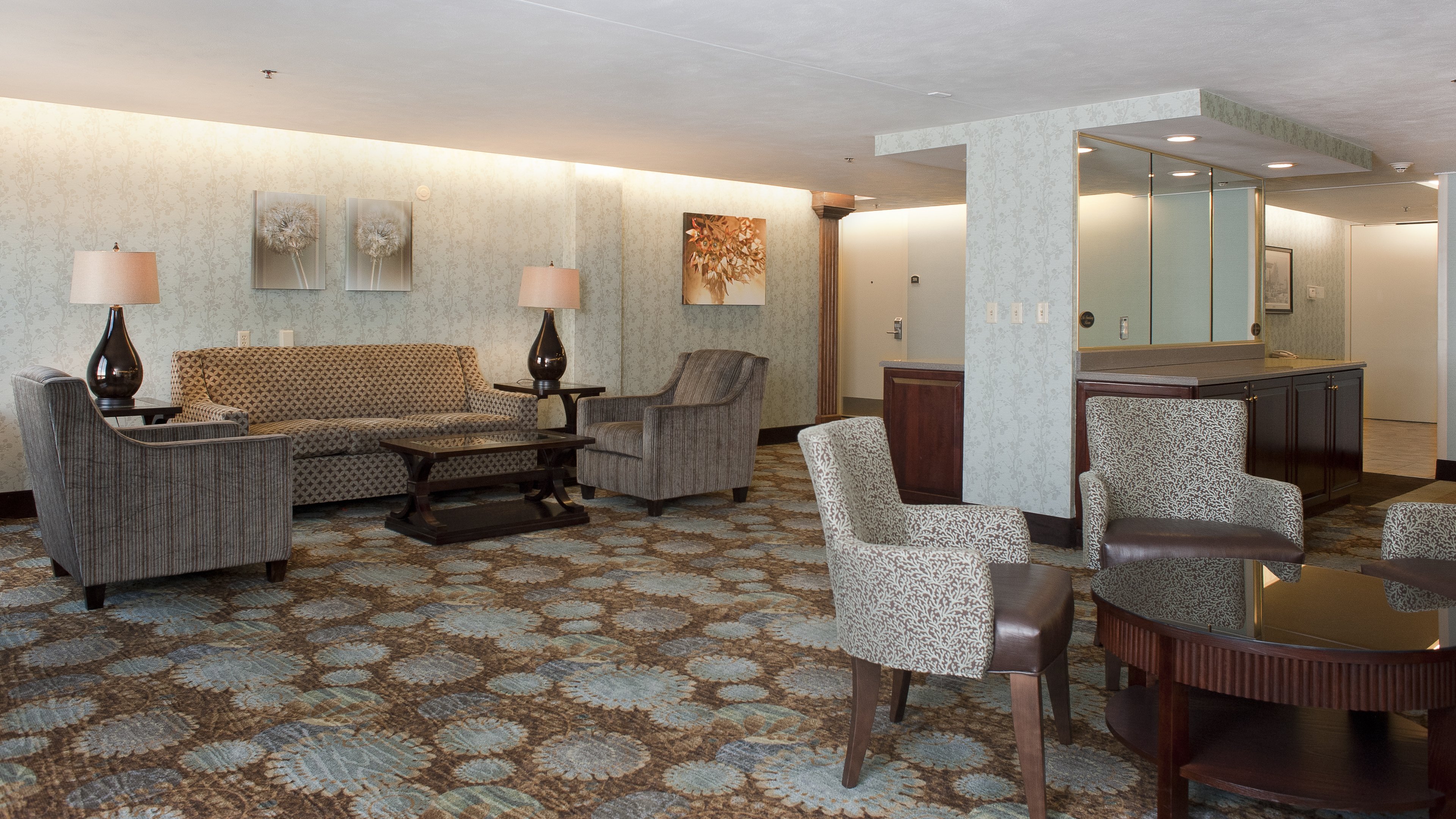 Holiday Inn Rock Island - Quad Cities 18/80