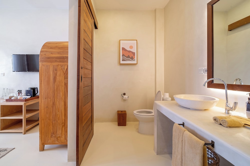 White Goose Boutique Hotel 39/42
