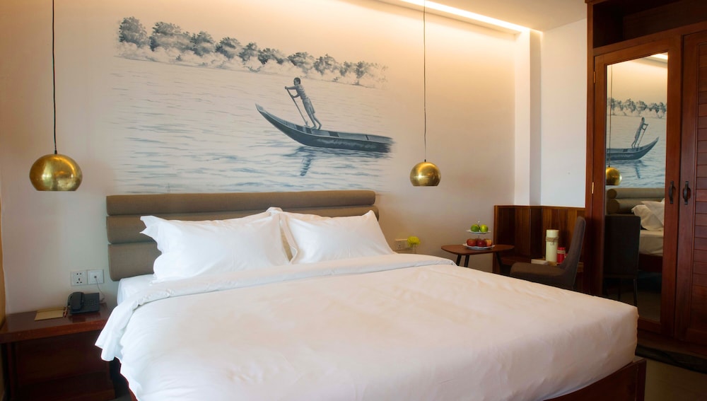 Almond Bassac River Hotel 16/49