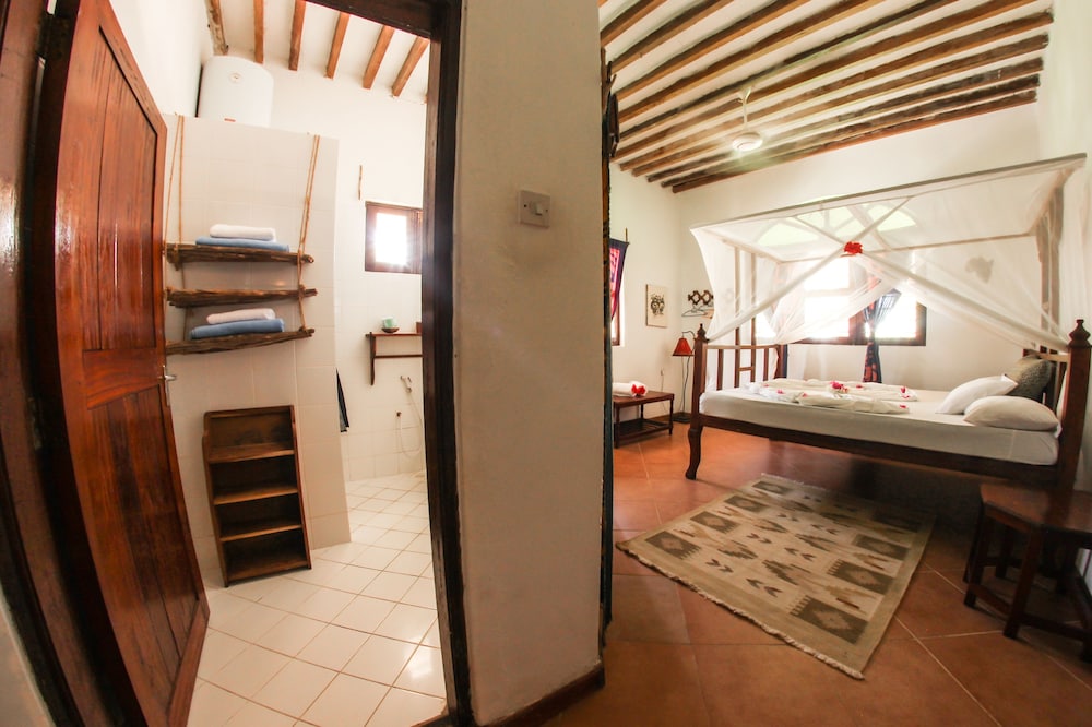 Kipepeo Lodge 13/21