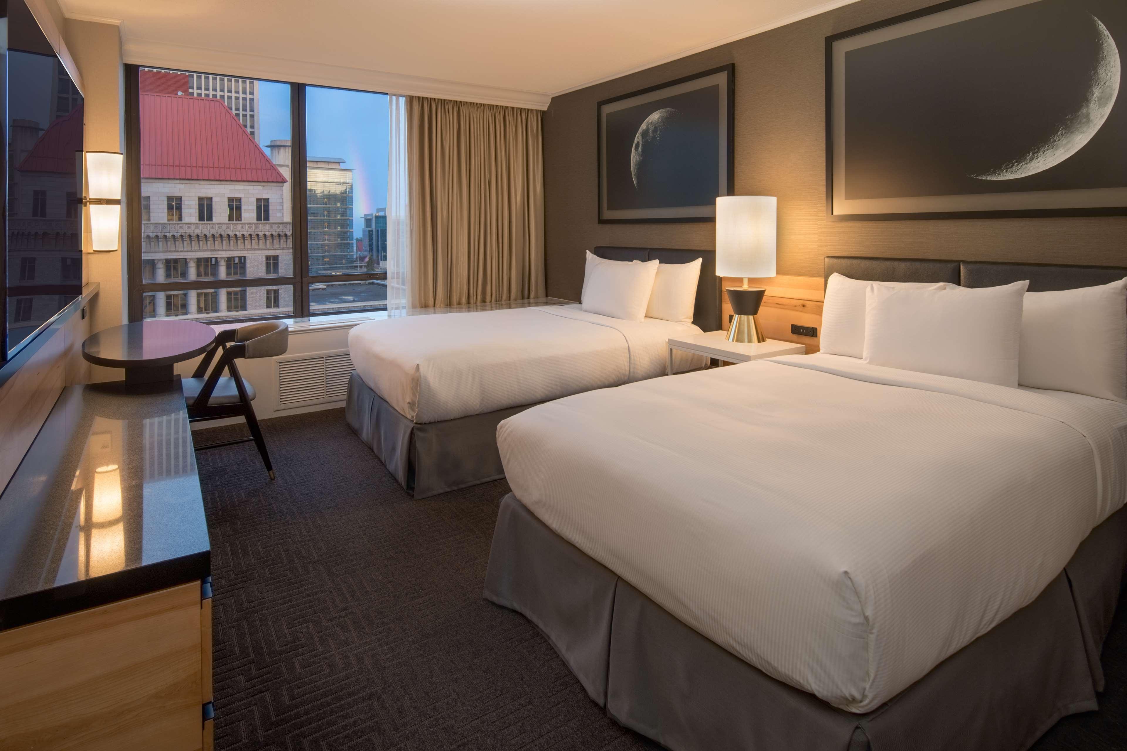 ROOM, 2 DOUBLE BEDS, CITY VIEW, HIGH FLOOR