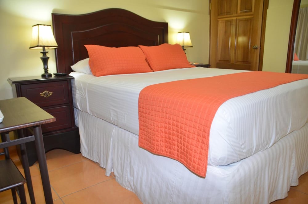 Verona Hotel 11/53