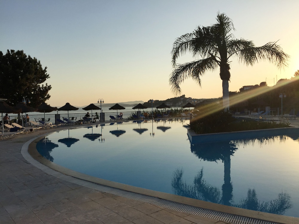 Golden Sun Peloponnese 69/74