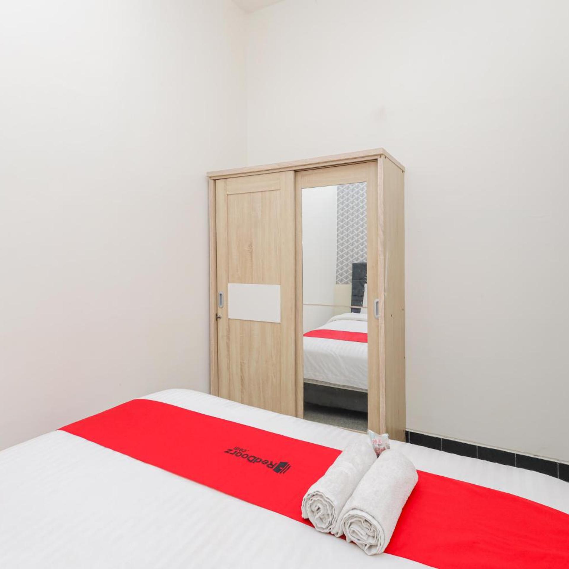 Standard, Double Bed