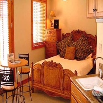 Inn at Lost Creek 40/59