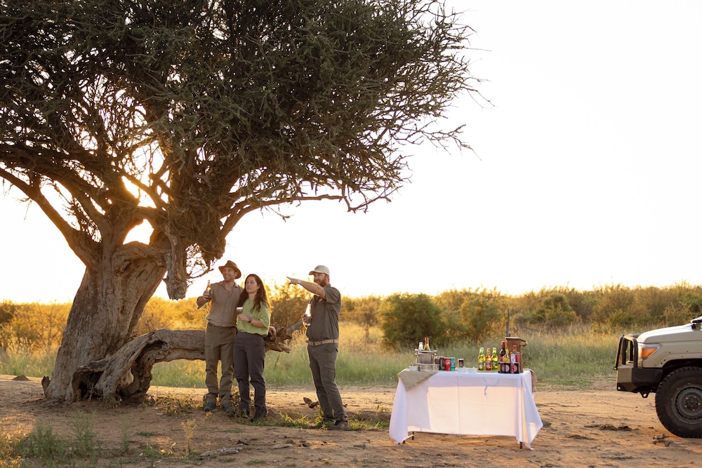 Rhulani Safari Lodge 71/76
