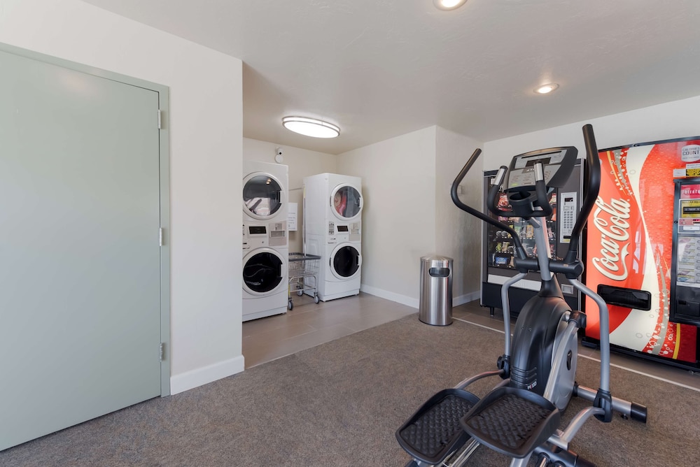 Best Western Foothills Inn 35/49