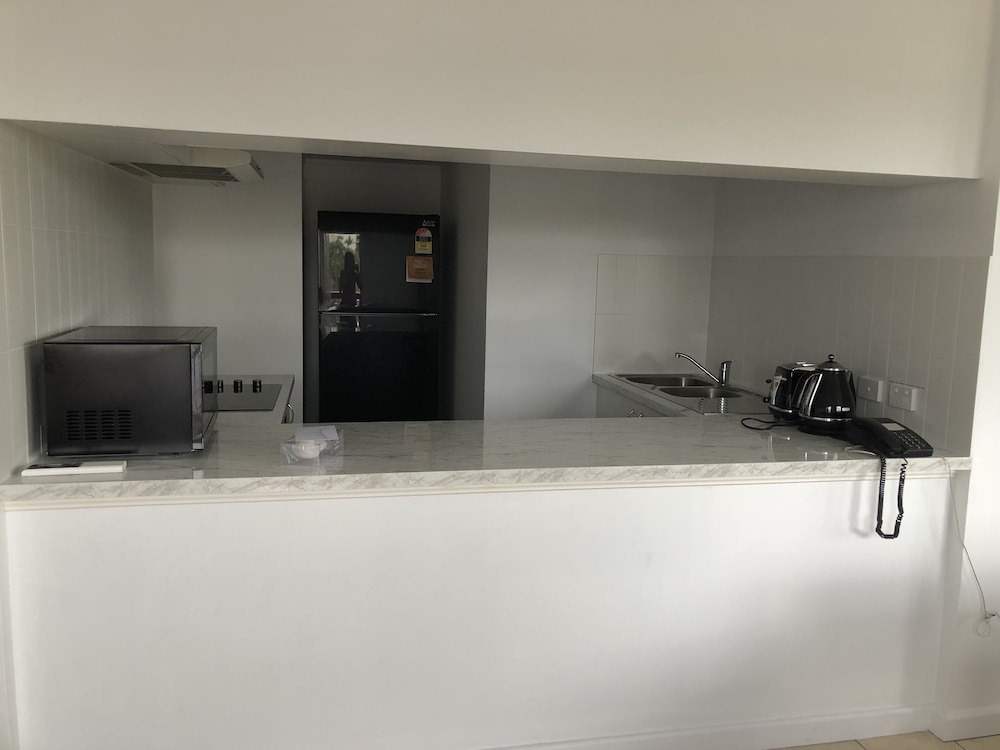 Coral Towers Holiday Suites 58/69