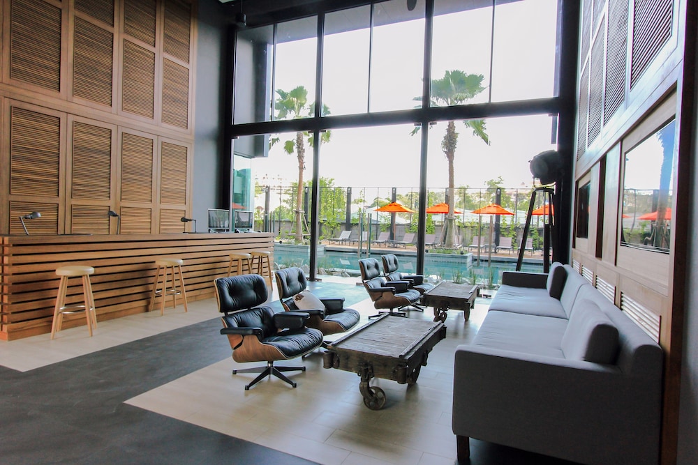 Sugar Marina Resort Surf 23/41