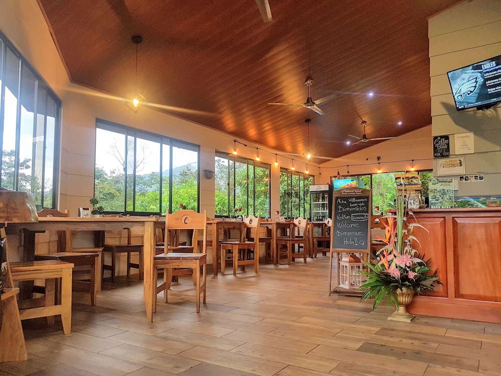 Brisas Arenal Hotel 45/71