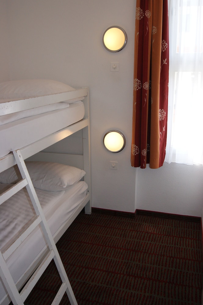 Hotel Schweizerhof 16/30