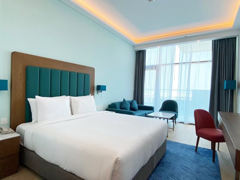Deluxe King Sea View Balcony