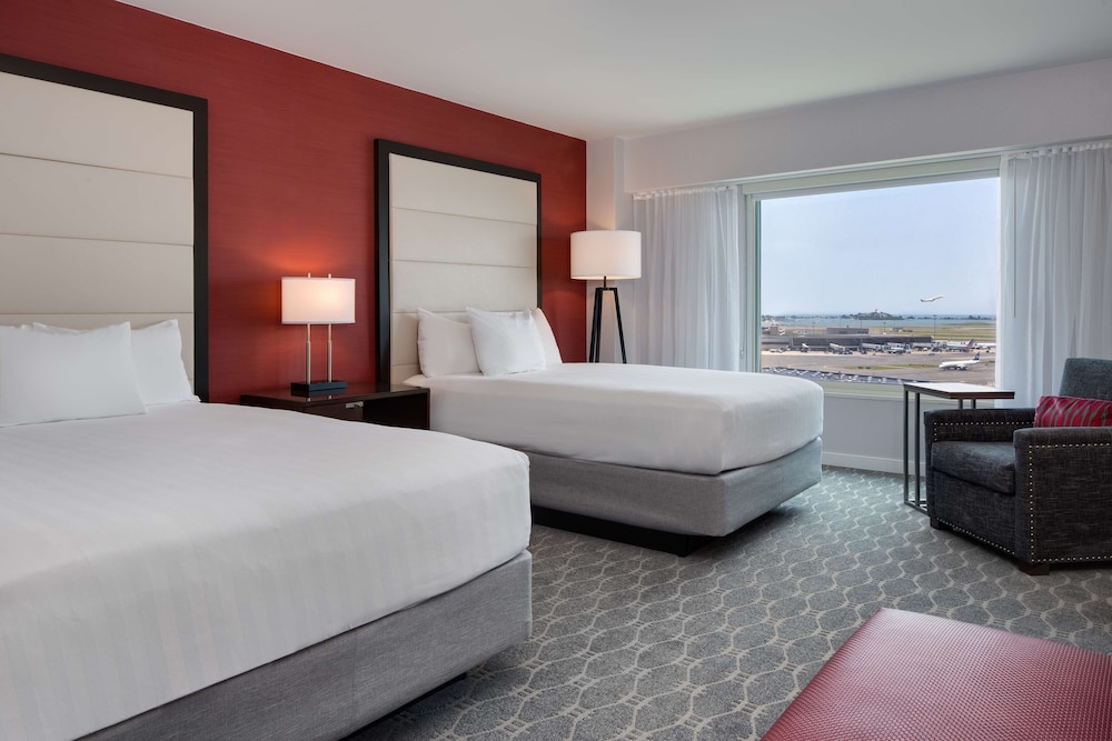 Hyatt Regency Boston Harbor 15/72