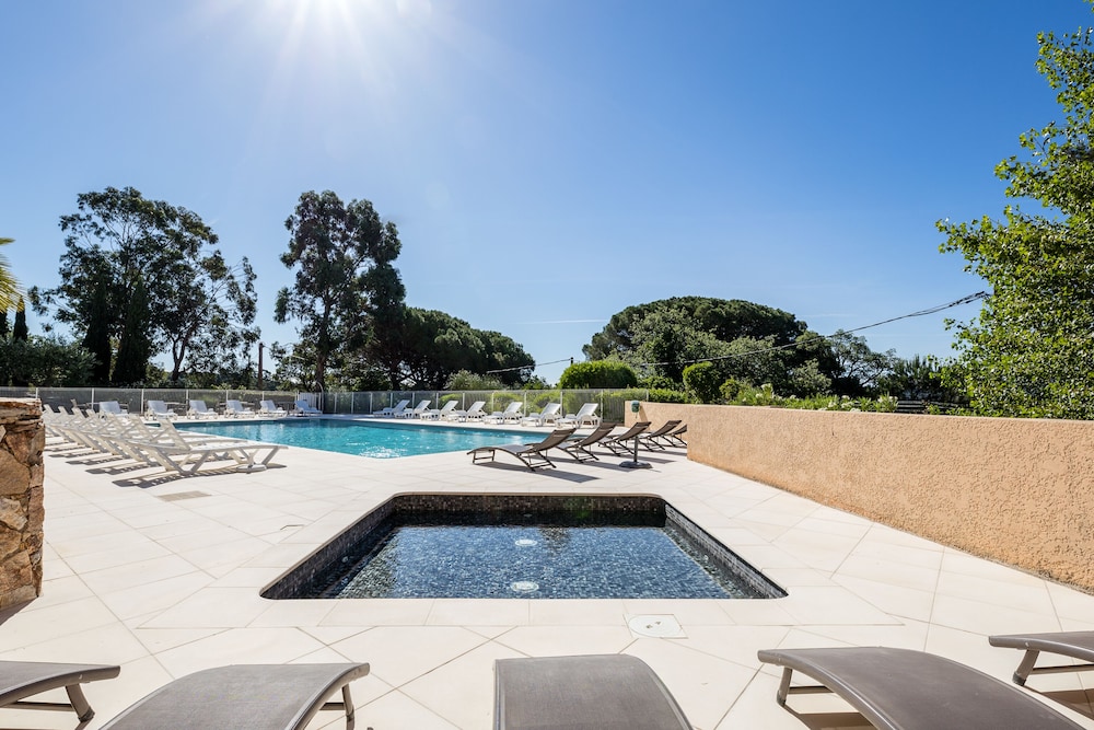 Garden City Les Bastides de Grimaud 42/50