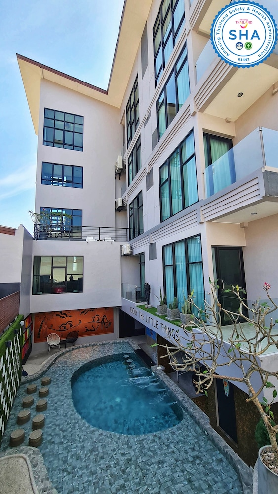 ONE LOFT HOTEL 46/50