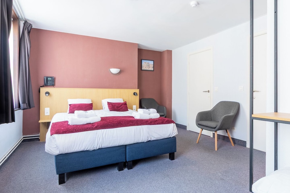 ECONOMY, DOUBLE BED