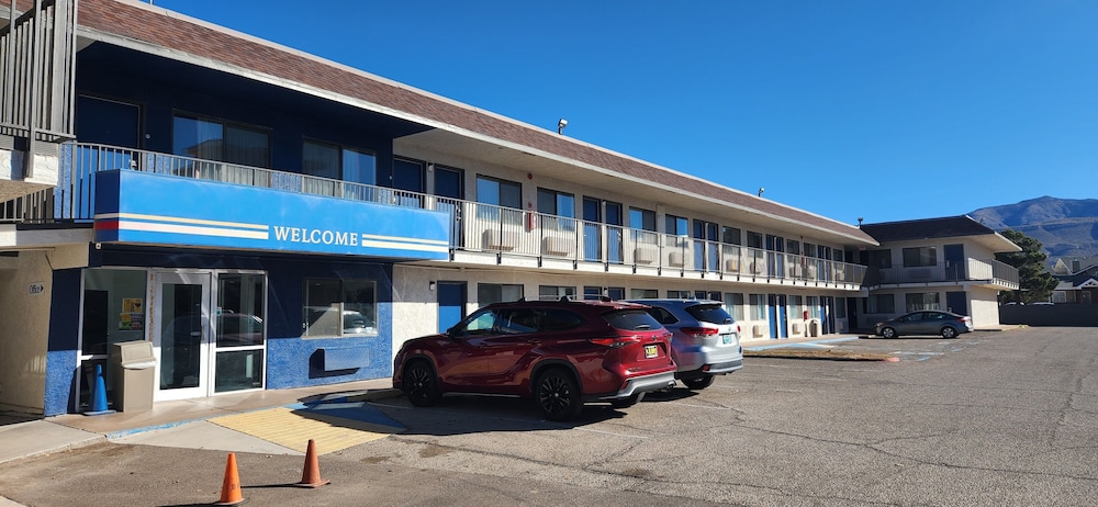 Motel6 Alamogordo, NM 52/59