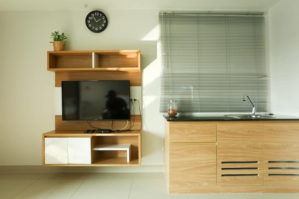 JK Living Hotel and Service Apartment 23/67