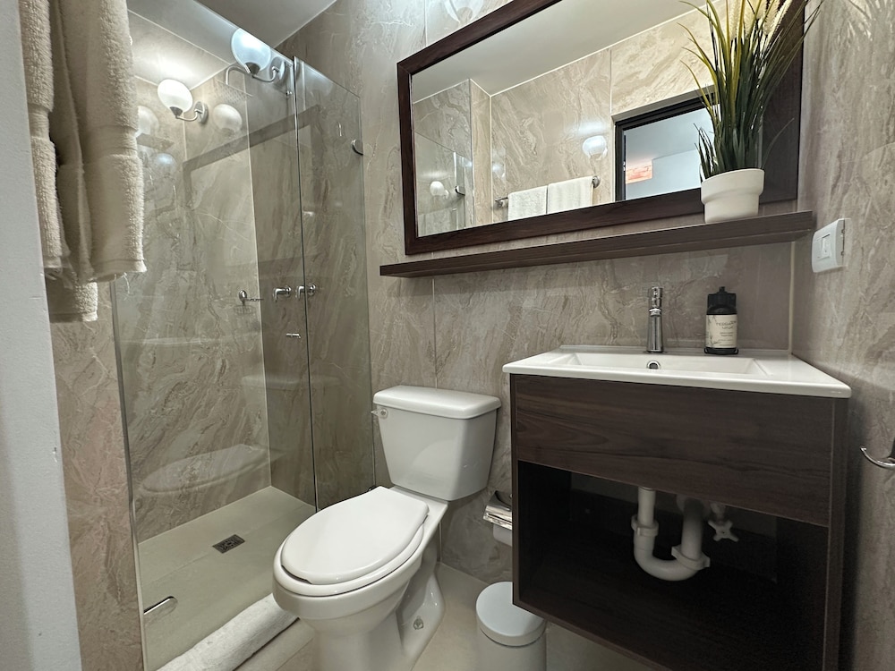 Hotel Roosevelt Plaza 50/55