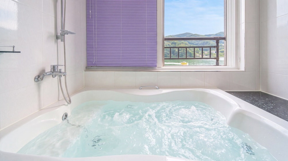 Gapyeong Rialto Pension 22/50
