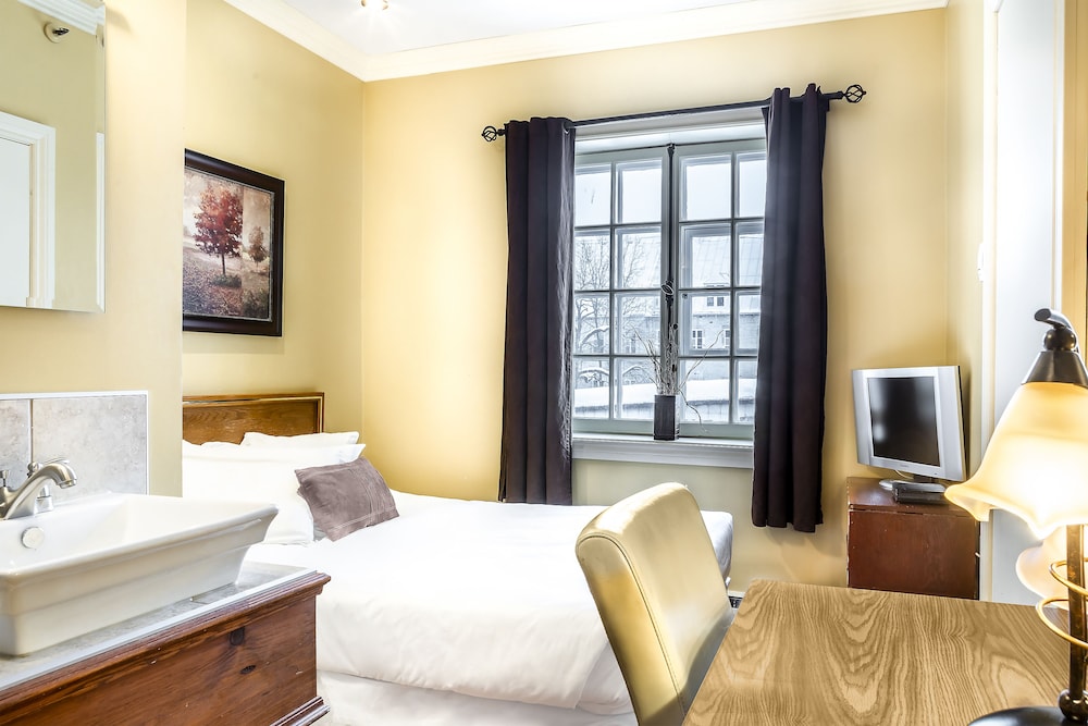 Hotel Louisbourg 41/49