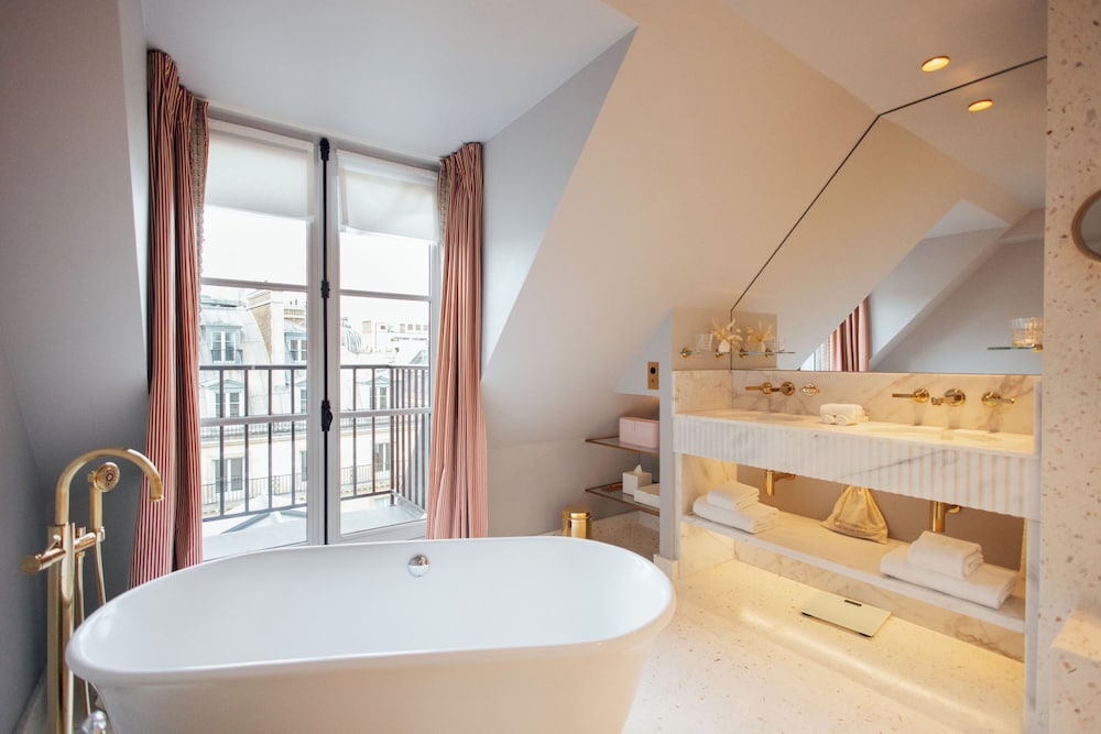 Maison Barriere Vendome 46/50