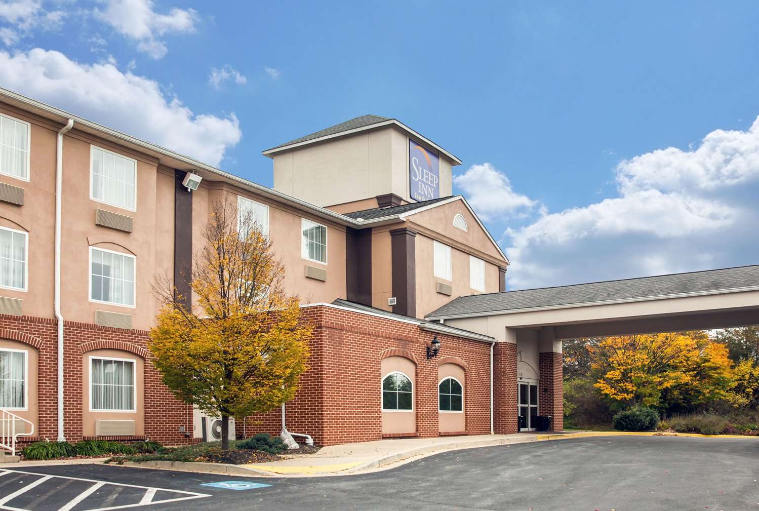 Sleep Inn & Suites Emmitsburg 17/18