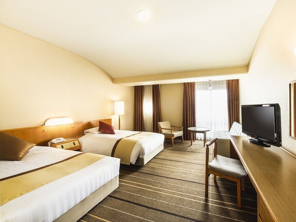 Senri Hankyu Hotel 31/64