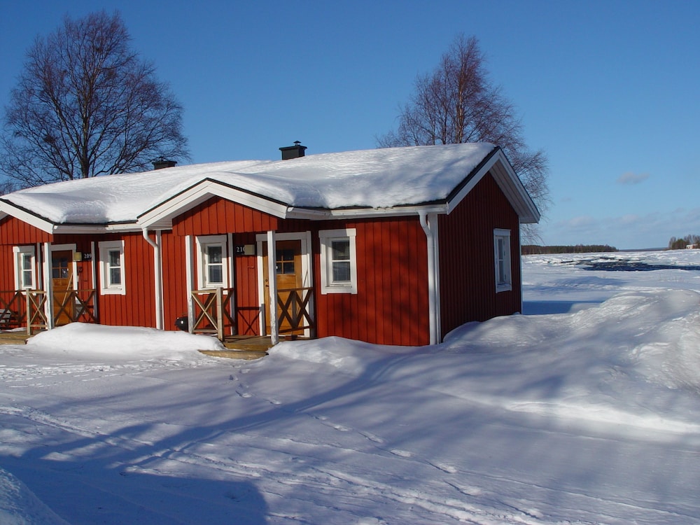 Kukkolaforsen Turist & Konferens 4/50