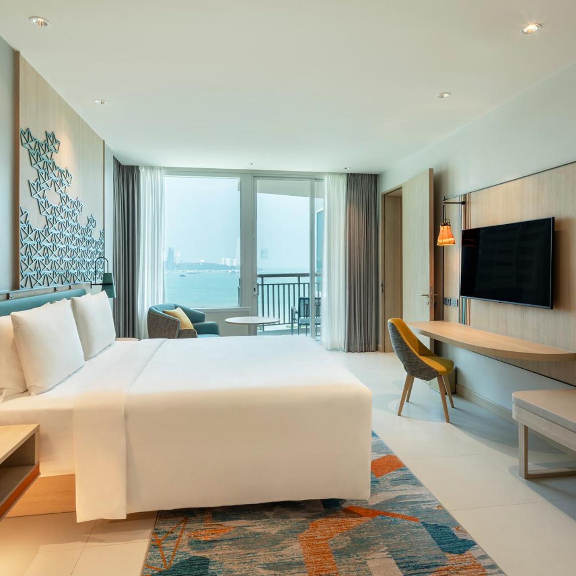 2 Bedrooms, Suite, Beach View, Bay Tower