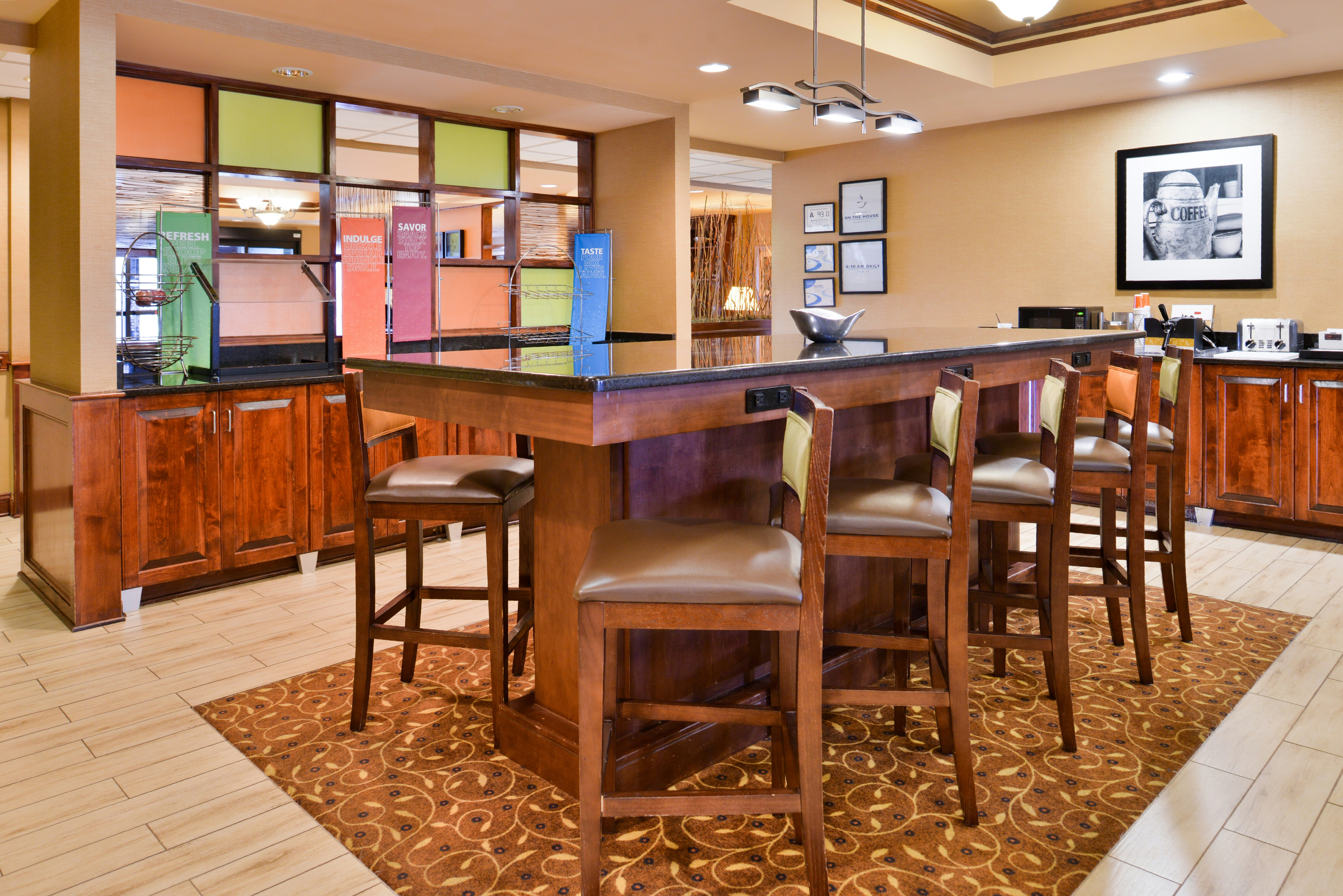 Hampton Inn Greensboro-East 10/15