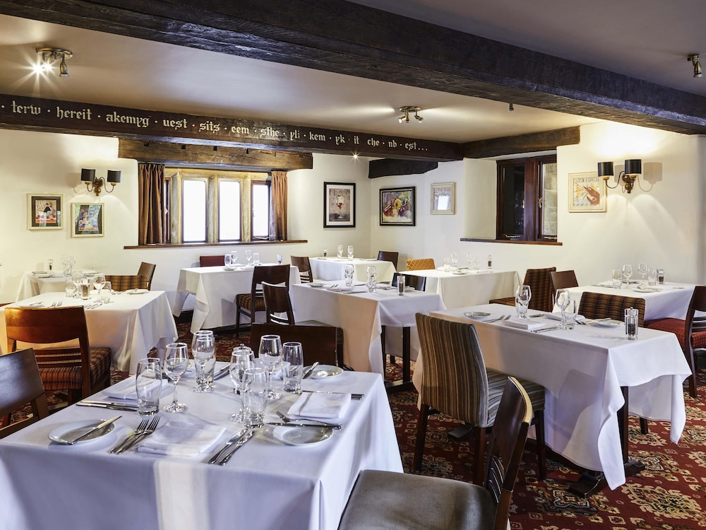 Mercure Barnsley Tankersley Manor Hotel 56/74